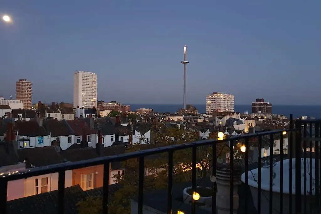 The Mermaid Inn Brighton - Sea-View Balcony Apartment, As Seen In Bbc And Metro